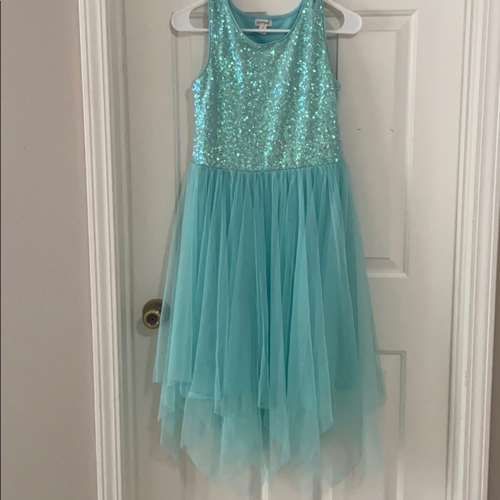 Girls dress